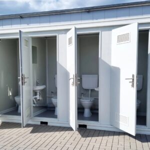 XXL Toilettencontainer mit 8 Kabinen für Veranstaltungen