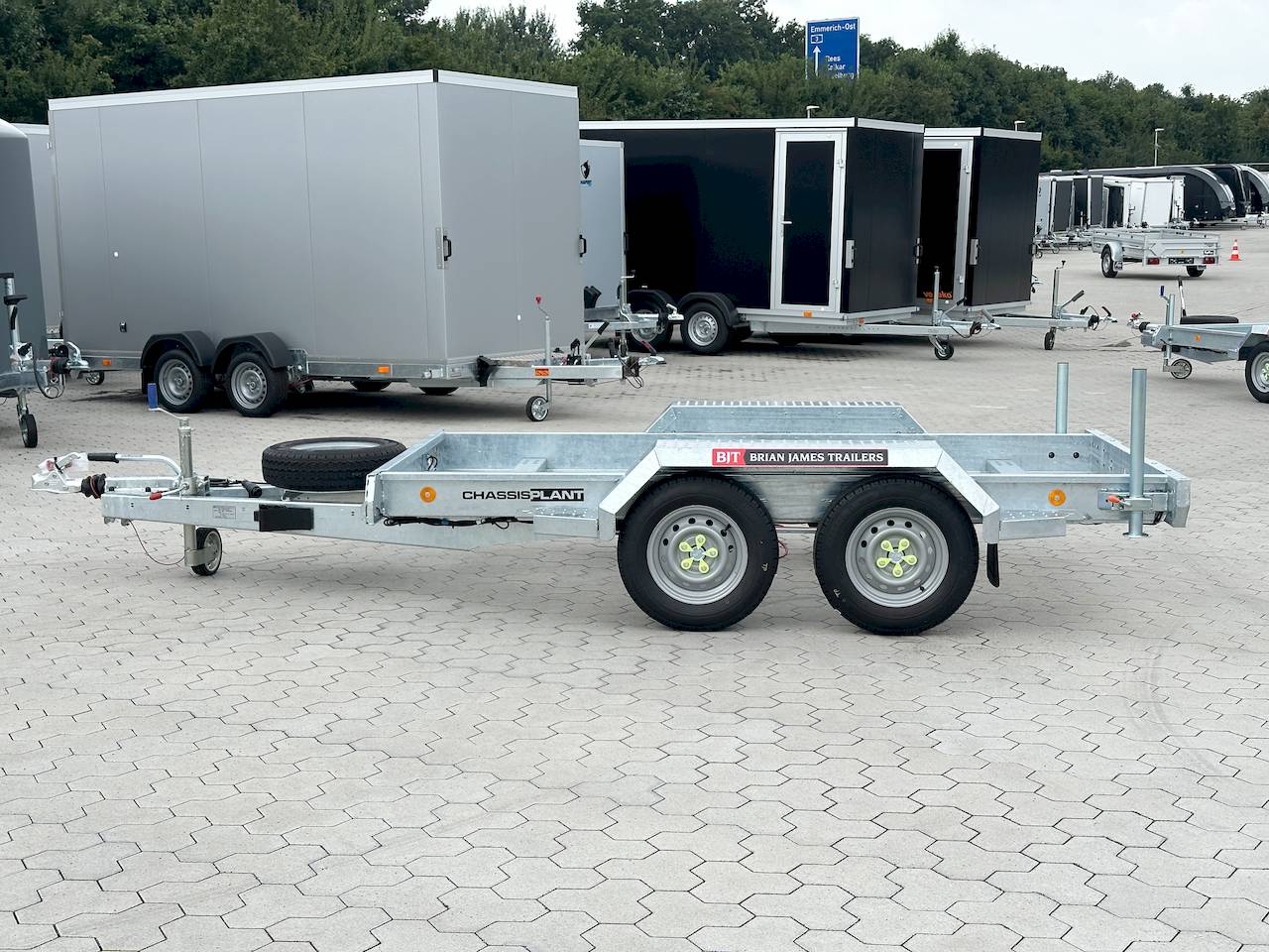 Brian James Chassis Plant 280x130x0cm 2.700kg | Spezialanhänger