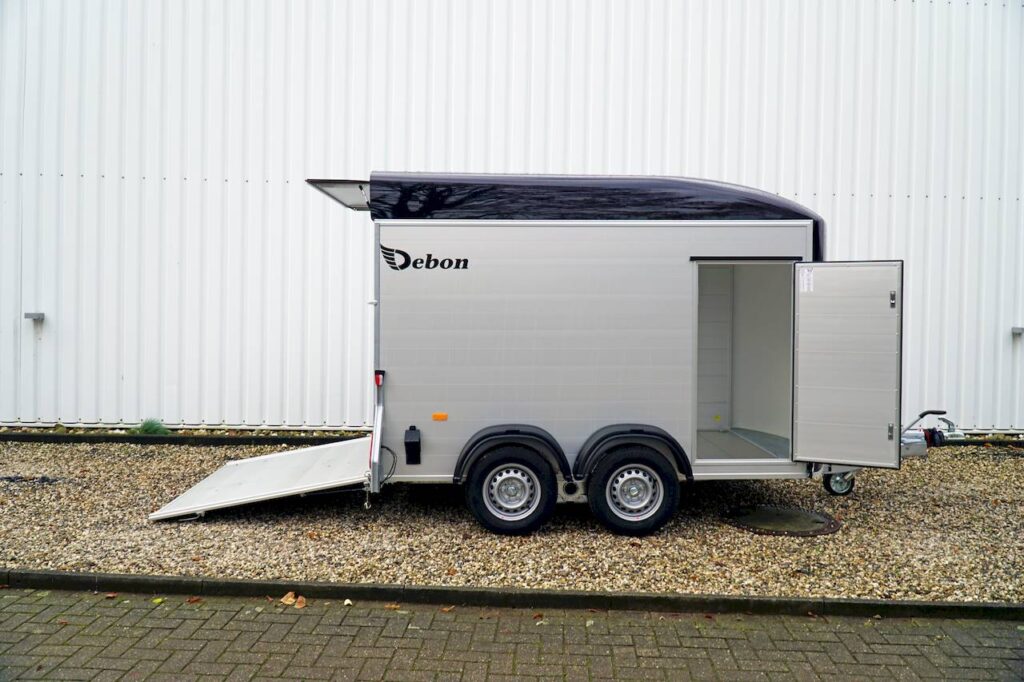 Debon Roadster C500 Alu 313x167x201cm 2.000kg | Kofferanhänger