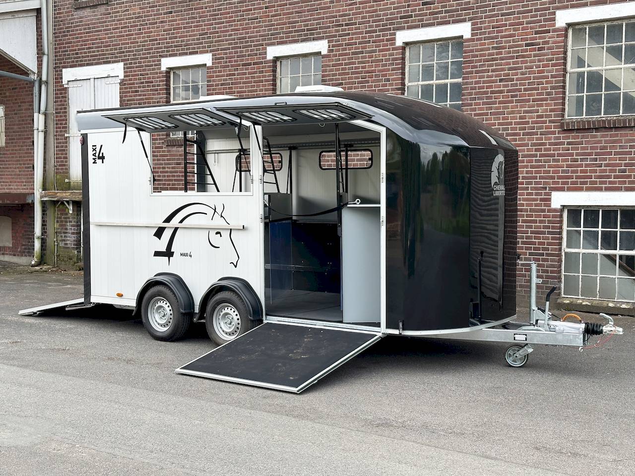 Cheval Liberte Maxi 4 490x210x230cm 3.500kg | Pferdeanhänger