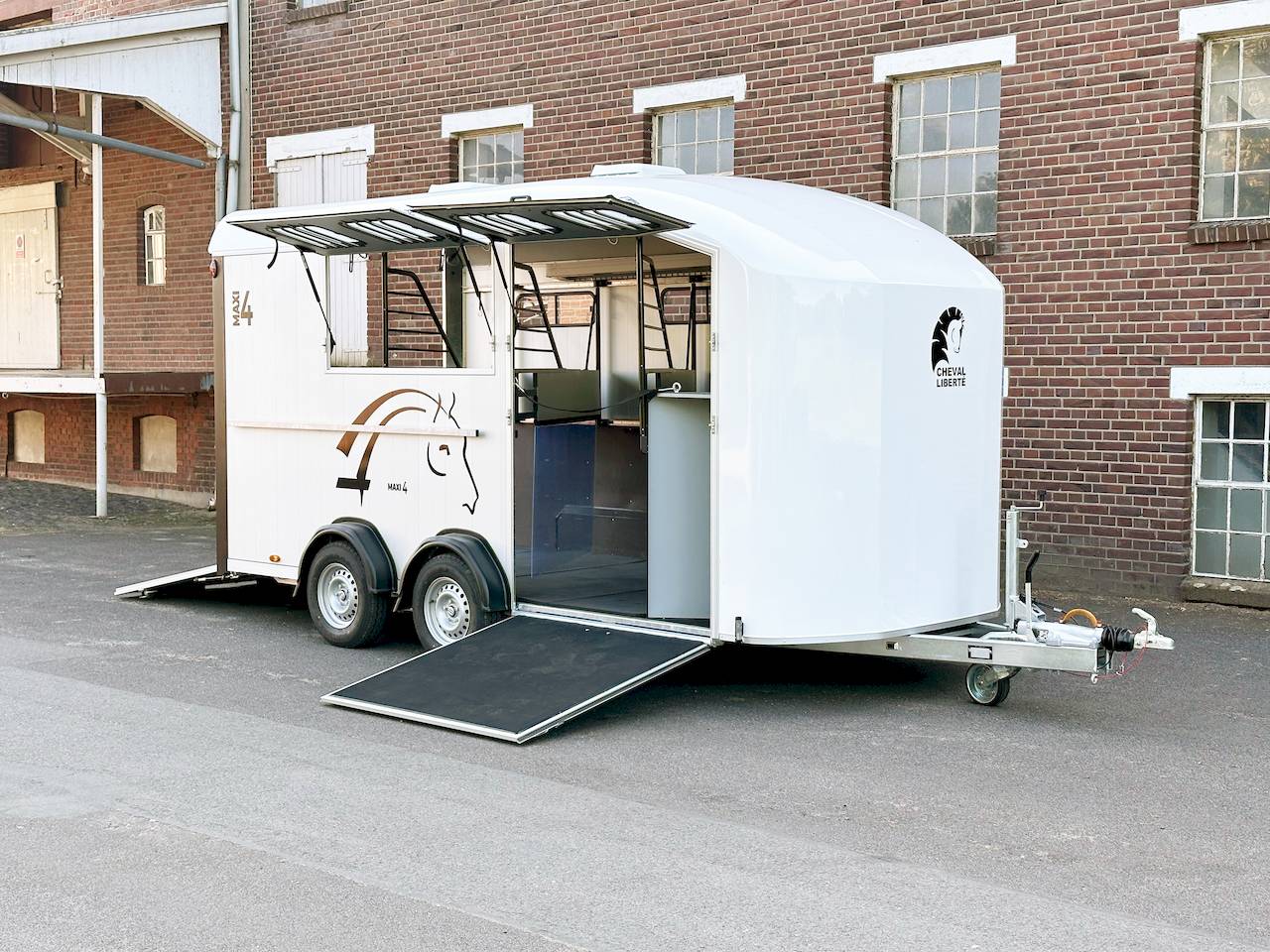 Cheval Liberte Maxi 4 490x210x230cm 3.500kg | Pferdeanhänger