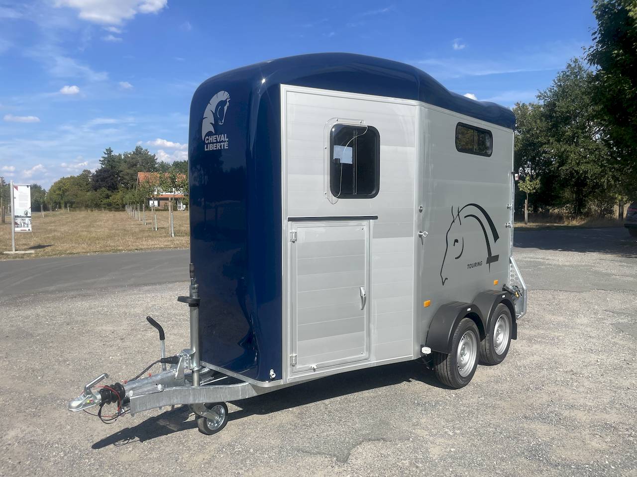 Cheval Liberte Touring Jumping 315x167x230cm 2.600kg | Pferdeanhänger