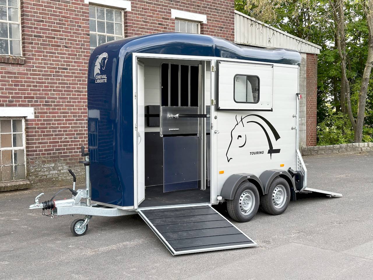 Cheval Liberte Touring Country 320x167x230cm 2.000kg | Pferdeanhänger