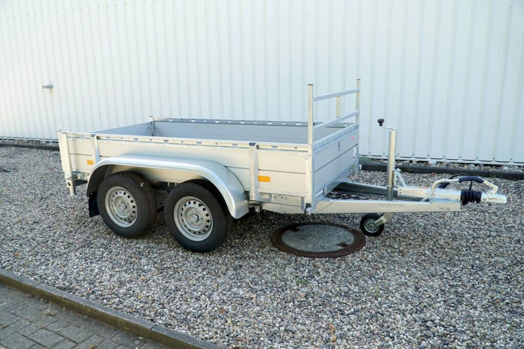 Hapert Trailers Azure L-2 250x150x37cm 2.000kg | Kastenanhänger