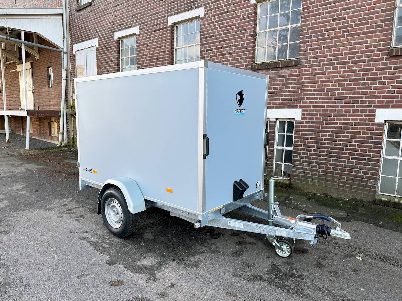 Hapert Trailers Sapphire L-1 250x130x150cm 1.350kg | Kofferanhänger