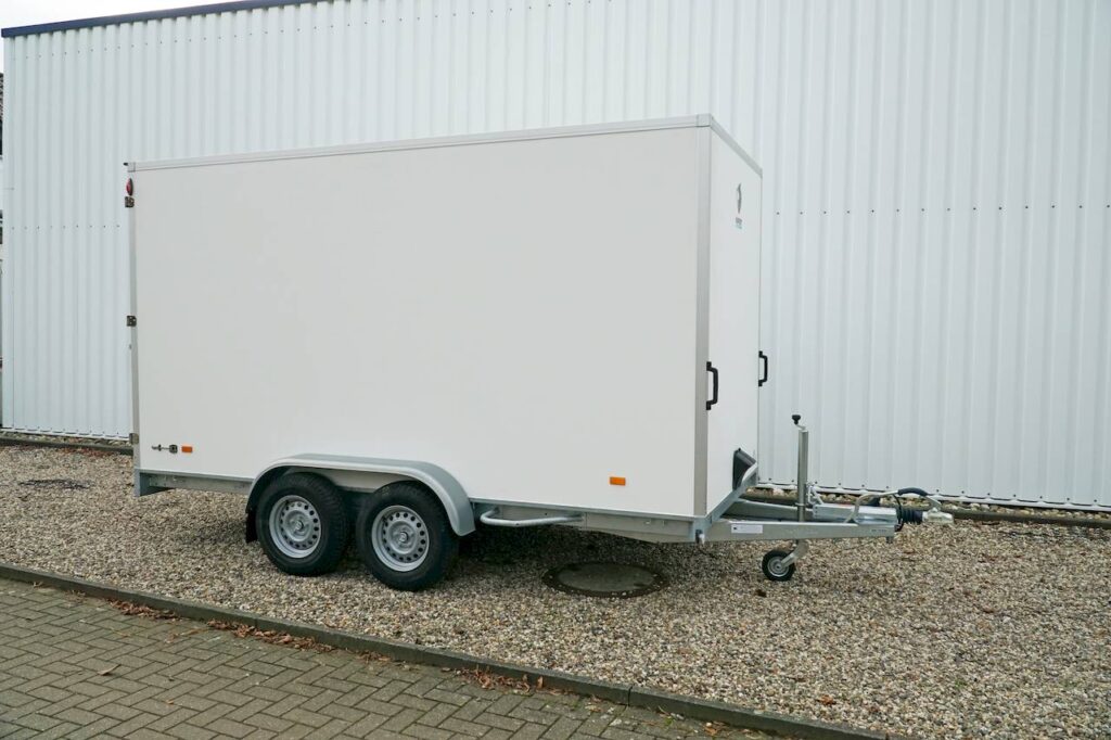 Hapert Trailers Sapphire L-2 350x180x210cm 3.500kg | Kofferanhänger