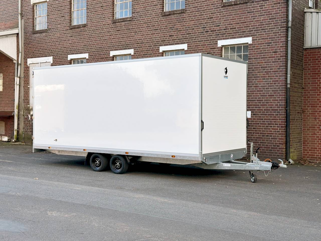 Hapert Trailers Sapphire H-2 599x234x230cm 3.500kg | Kofferanhänger