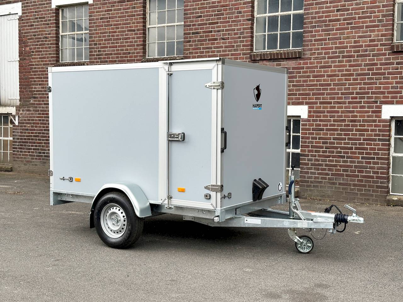 Hapert Trailers Sapphire L-1 250x150x150cm 1.500kg | Kofferanhänger