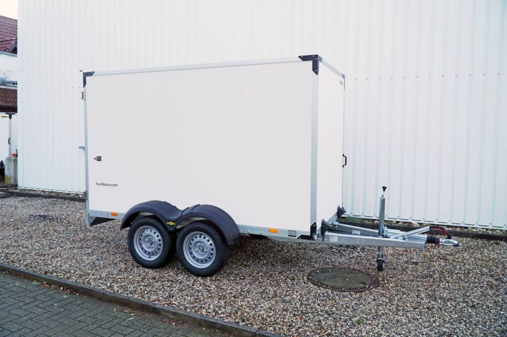 Humbaur HK 203015-18P 304x151x180cm 2.000kg | Kofferanhänger