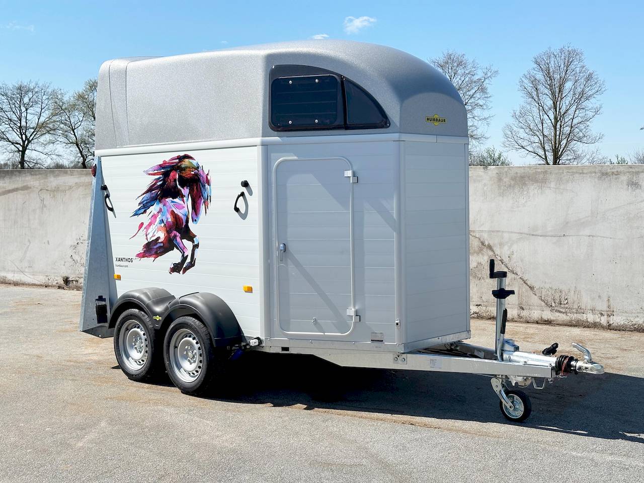 Humbaur Xanthos 315x171x236cm 2.400kg | Pferdeanhänger