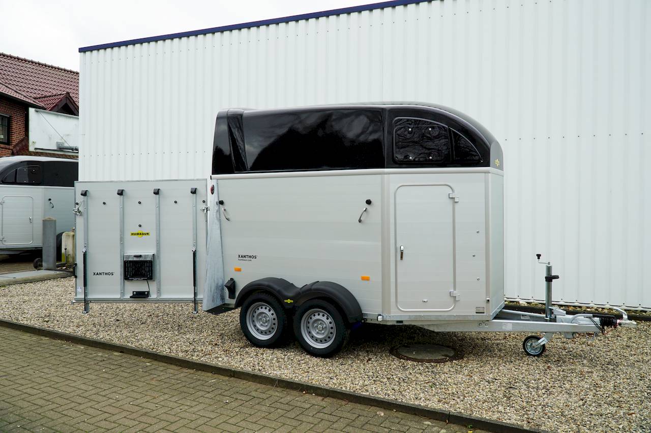 Humbaur Xanthos 315x171x236cm 2.400kg | Pferdeanhänger