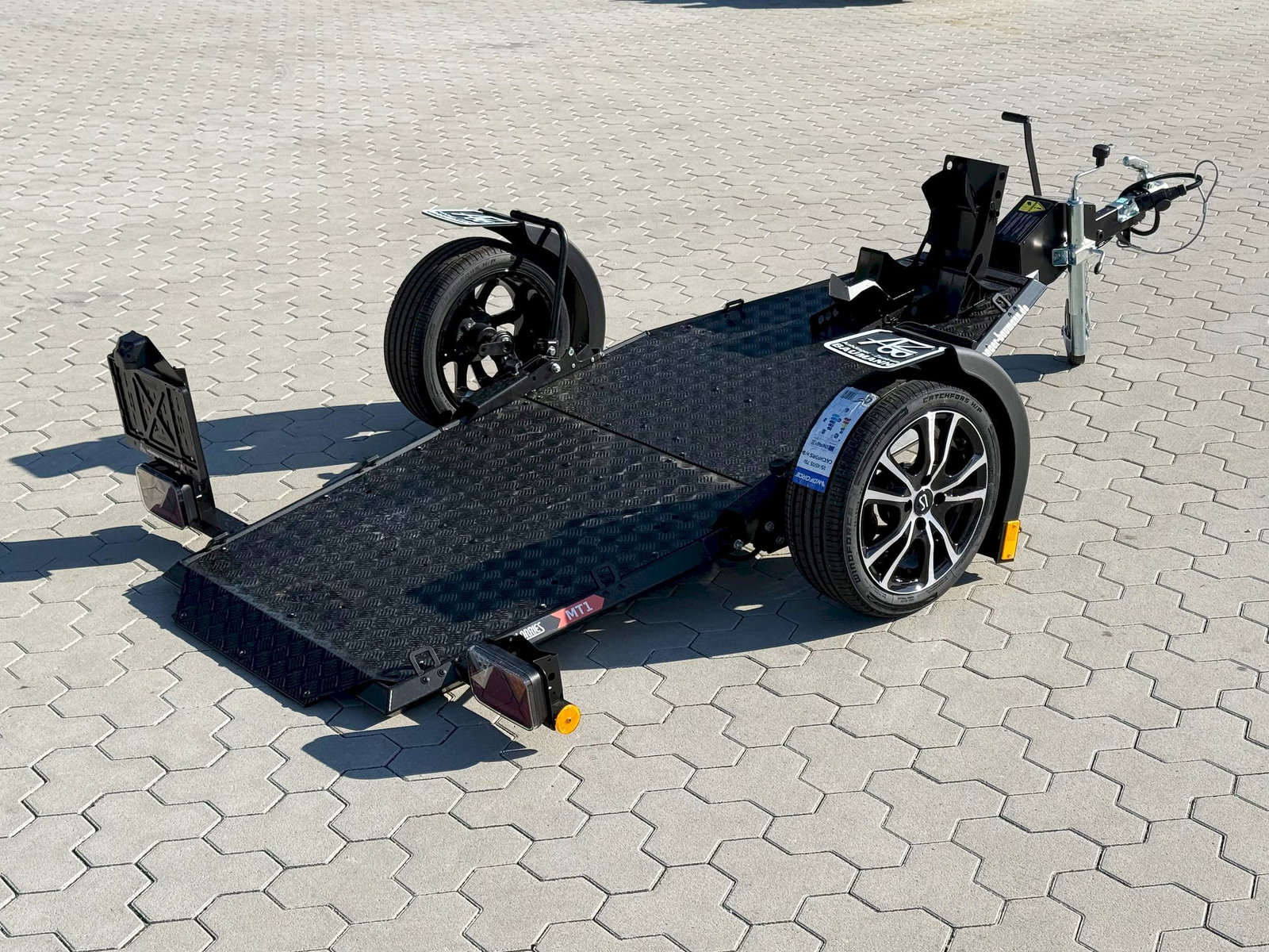 Lorries MT-1 238x104x0cm 750kg | Motorradanhänger
