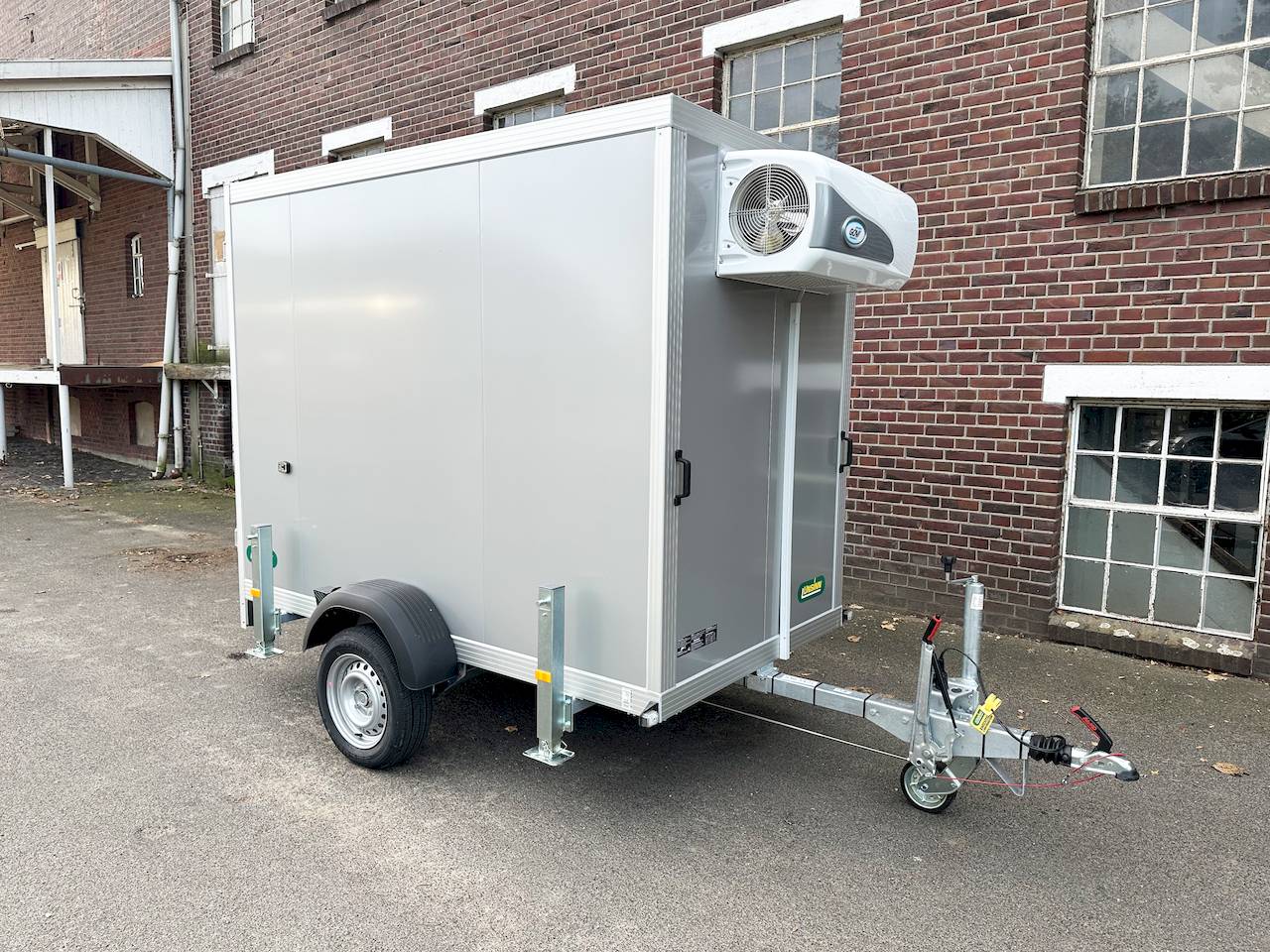 Unsinn UKT 6C 2513-13-14 250x135x190cm 1.300kg | Kühlanhänger