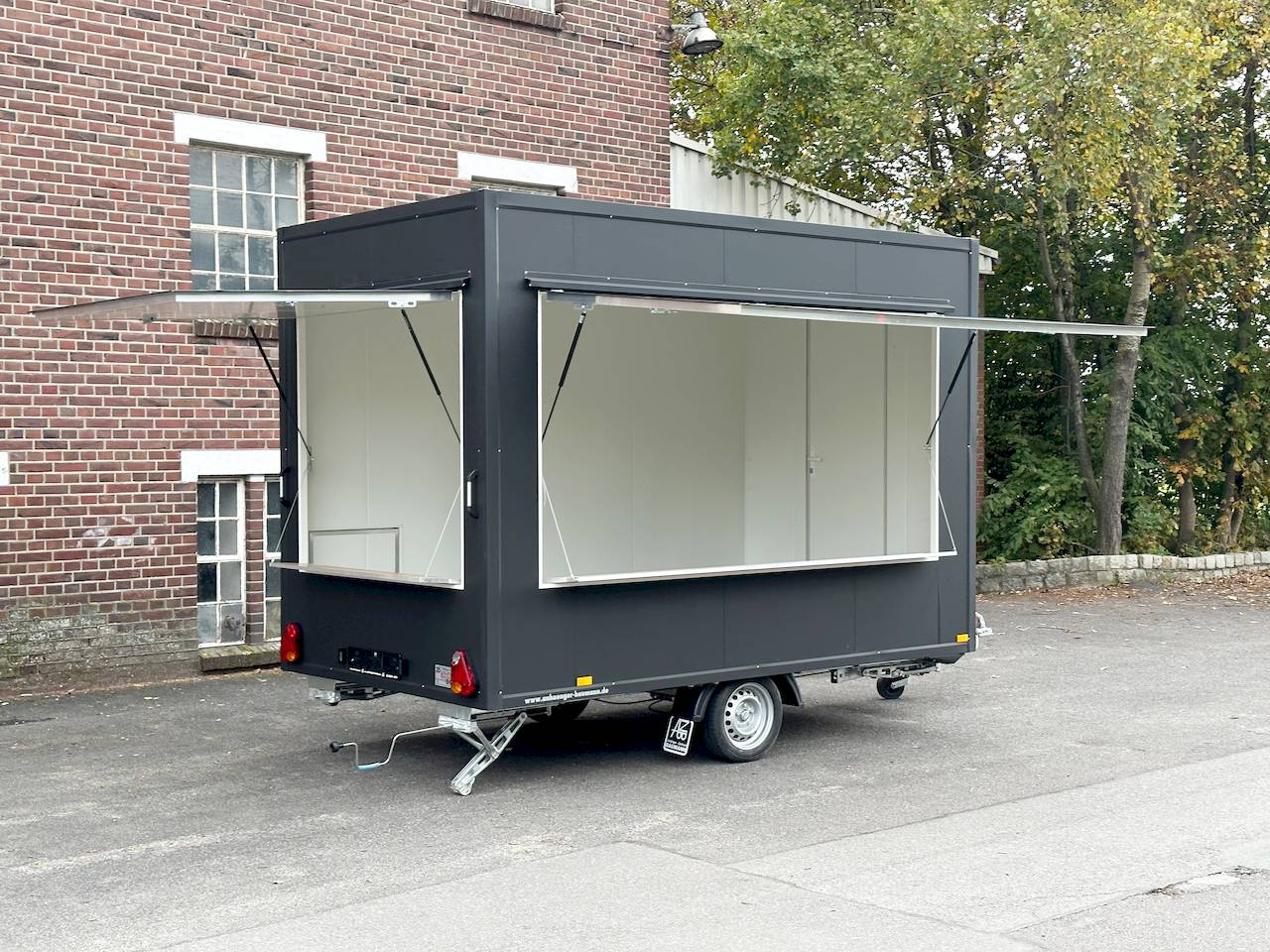 Andere VK 15352023 347x196x230cm 1.500kg | Verkaufsanhänger