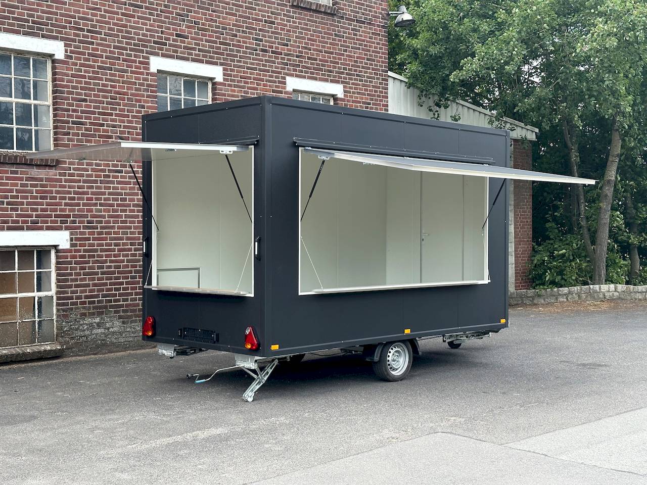 Andere VK 15402223 397x225x230cm 1.500kg | Verkaufsanhänger