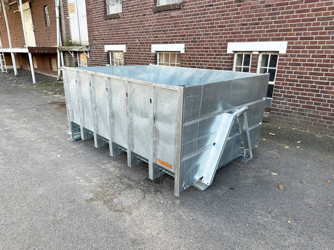 VEZEKO Abrollmulde 105cm Stahlblech feuerverzinkt | VOPK218931