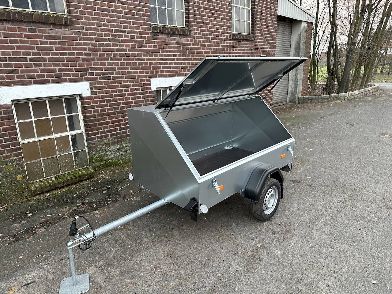 Vezeko Craft 206x110x100cm 750kg | Kofferanhänger