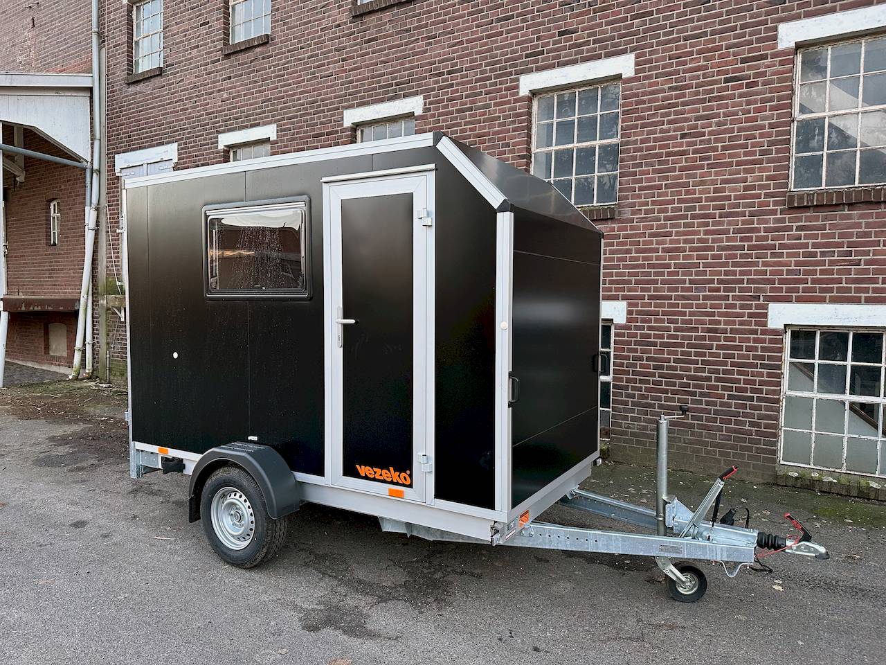 Vezeko TK B 305x152x193cm 1.500kg | Kofferanhänger