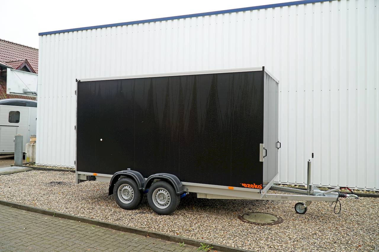 Vezeko TK D 405x204x205cm 2.700kg | Kofferanhänger