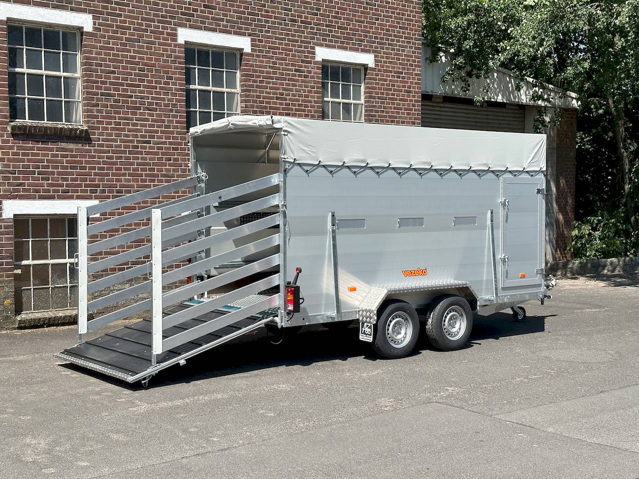 Vezeko VT 3500 400x170x190cm 3.500kg | Viehanhänger