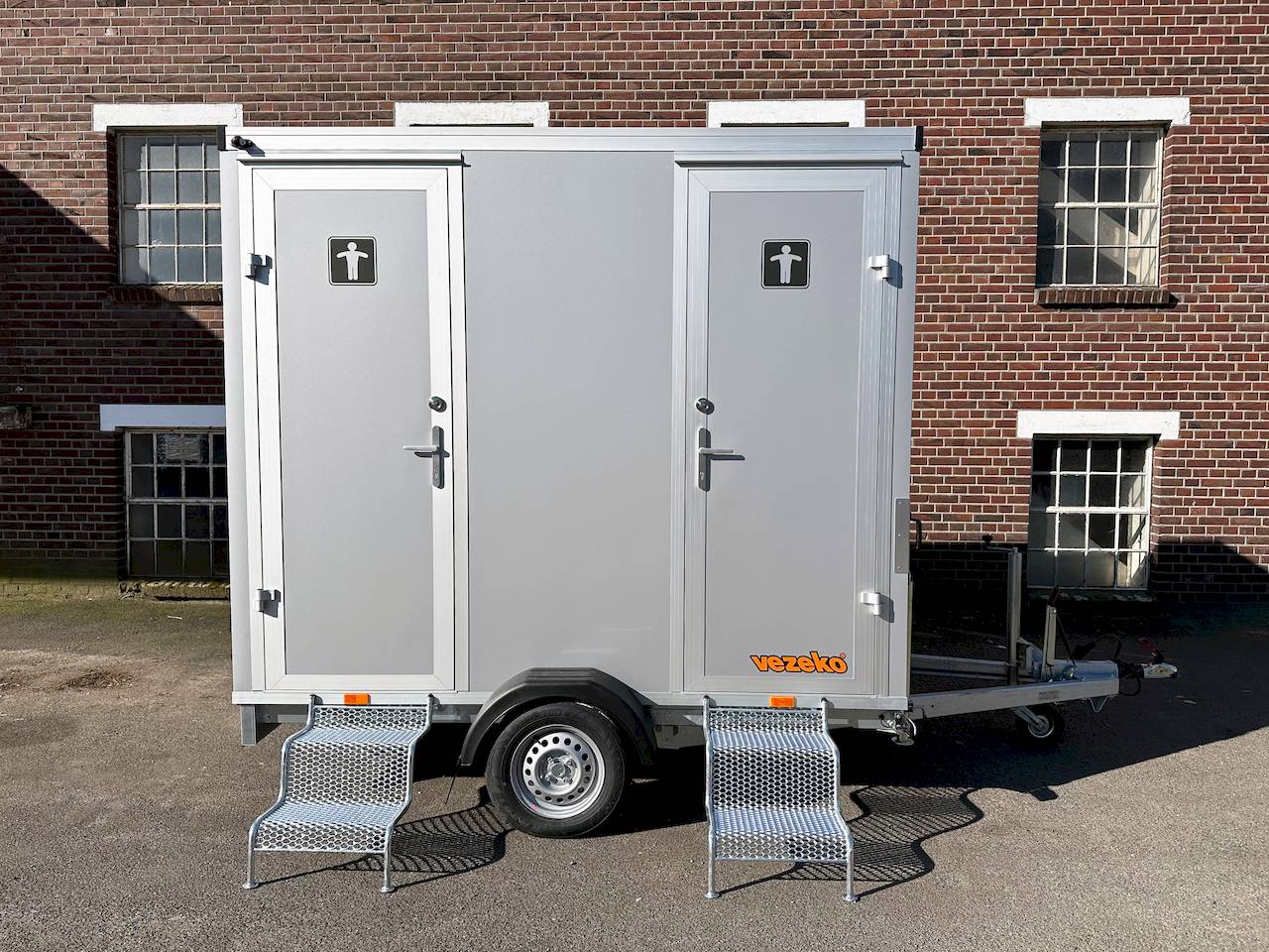 Vezeko WC D 24.72 261x176x216cm 1.350kg | Spezialanhänger